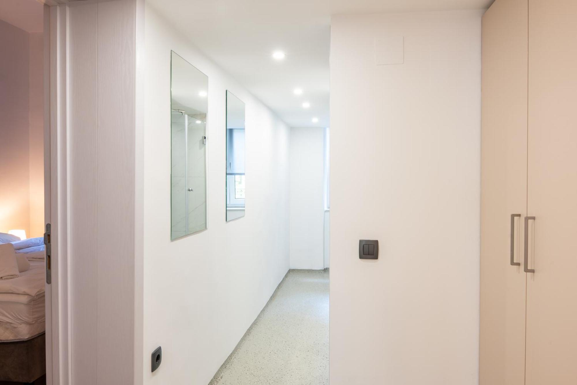 Apartma Staywithus , Ground Floor